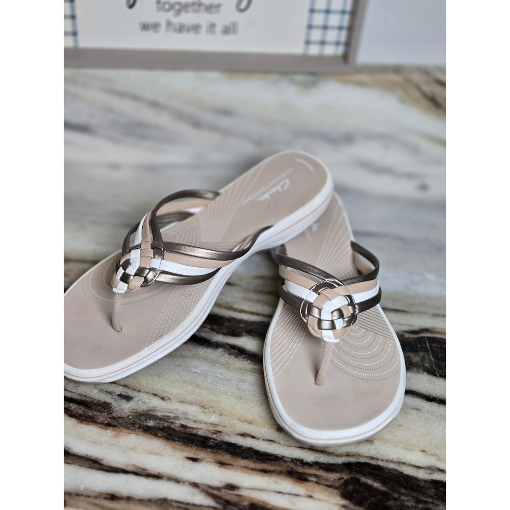 Clarks Cloudsteppers Arla Glitz Flip Flops Womens 9 Pewter Metallic Sandals‎
